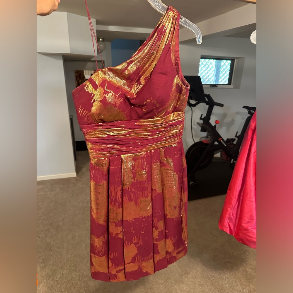 Aidan Mattox Size 2 one shoulder dress
